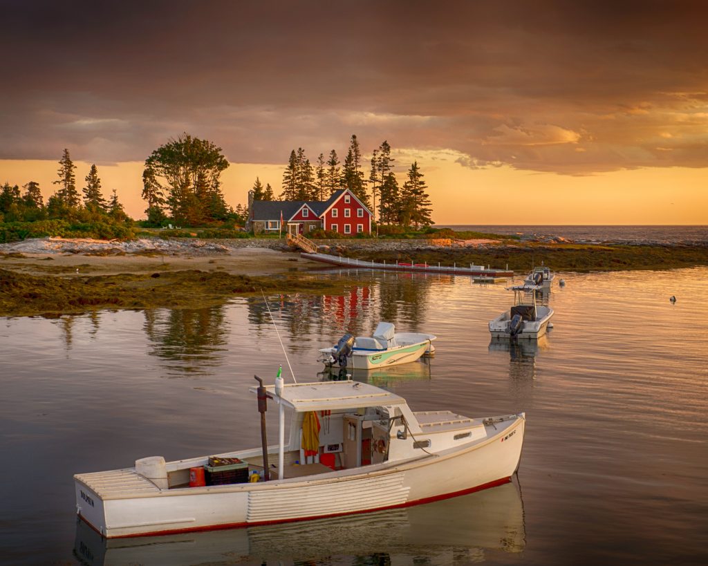 The Benefits of Retiring in Maine for Seniors - The Cedars Portland